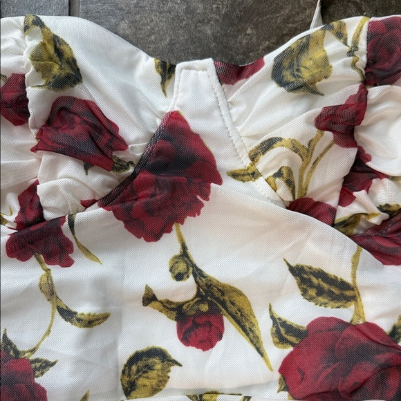 Floral Ruched Dress - Picture 3 of 5